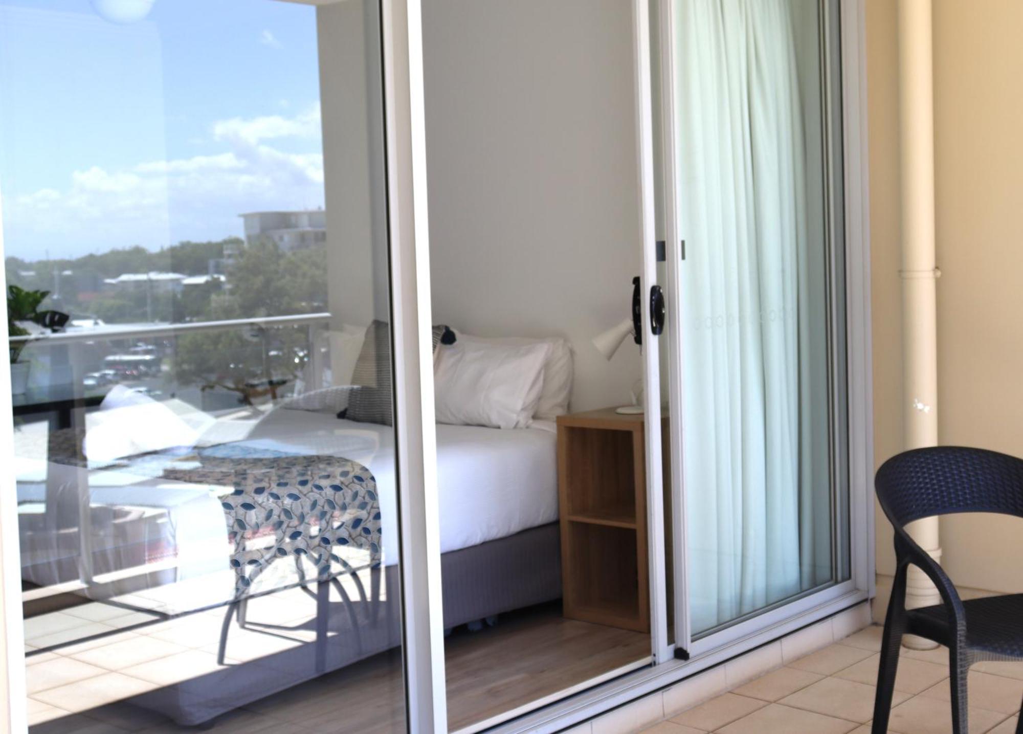 Redvue Holiday Apartments Redcliffe Eksteriør bilde